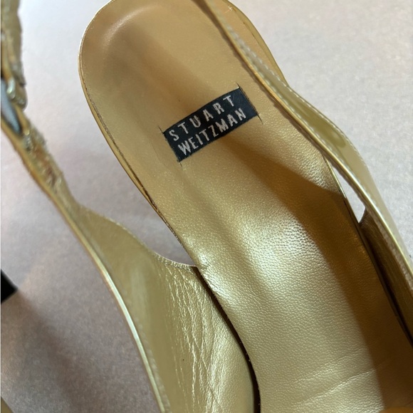 Stuart Weitzman Gold Patent Square Toe Sling Back - Picture 2 of 7